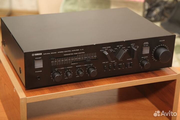 Предварительный усилитель 