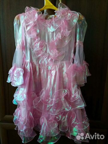 Платье праздничное