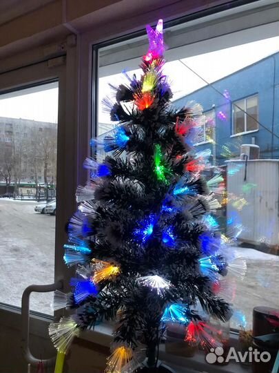 Елка искусственная светящаяся