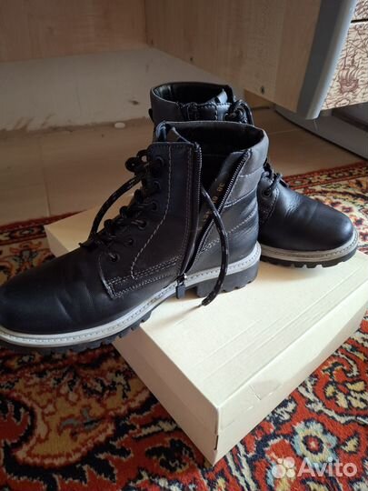 Продаются ботинки из нат кожи для мальчика