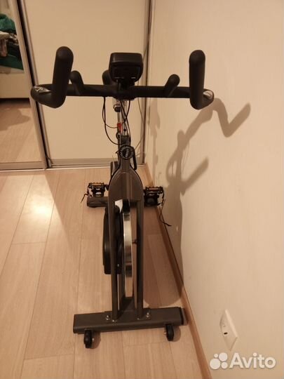 Велотренажер новый