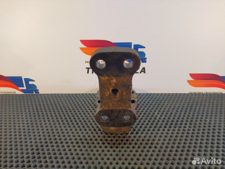 41022894 Кронштейн реактивной тяги