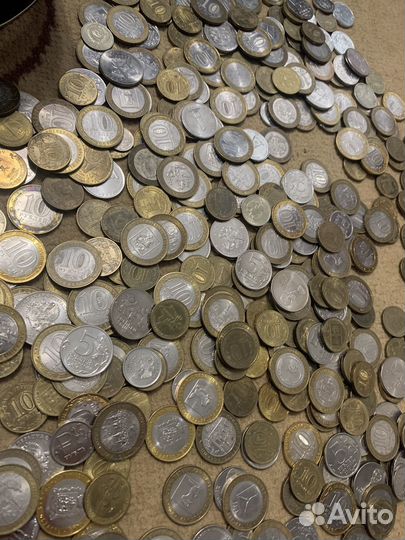 Юбилейные монеты 1,2,5,10,25