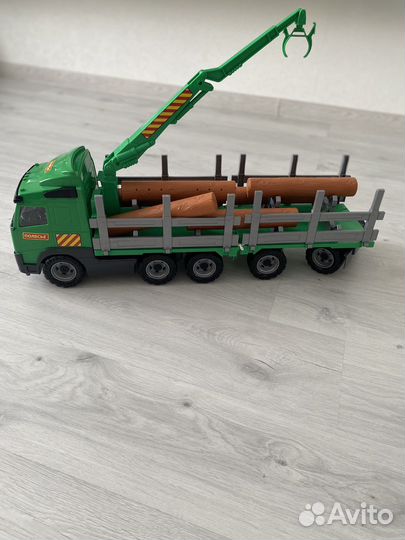 Лесовоз