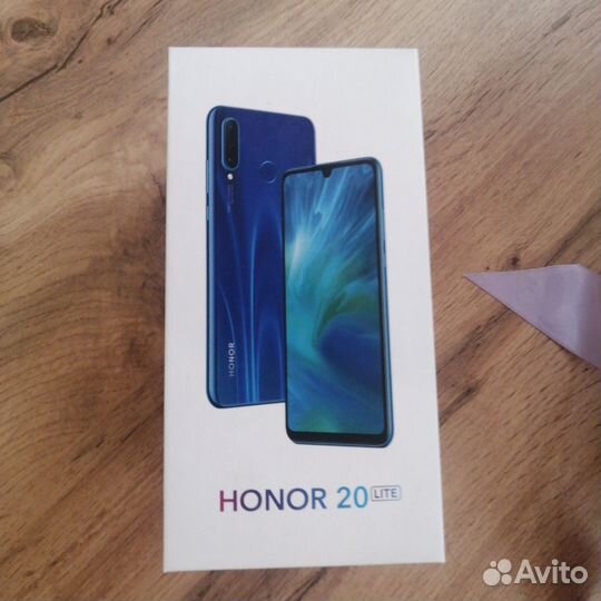 HONOR 20 Lite (RU), 4/128 ГБ