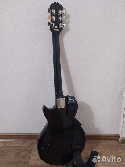 Электро гитара