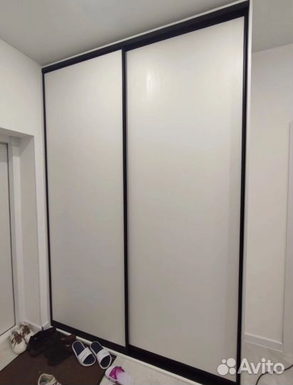 Сборка мебели для прихожей / Сборка шкафа