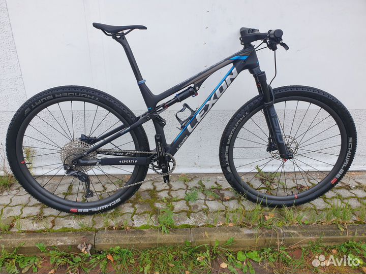 Горный карбоновый велосипед Lexon Genius 10,1 кг