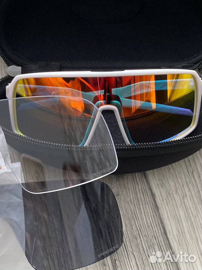 Очки oakley sutro