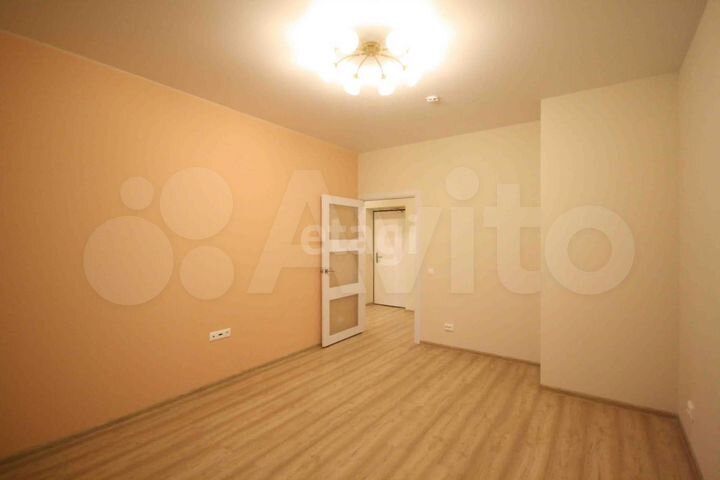 2-к. квартира, 53 м², 10/12 эт.