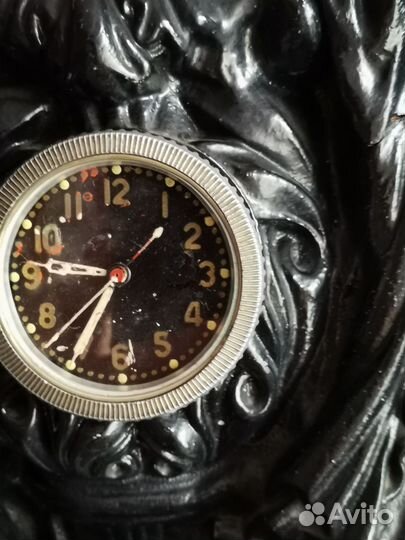 Часы молния настольные