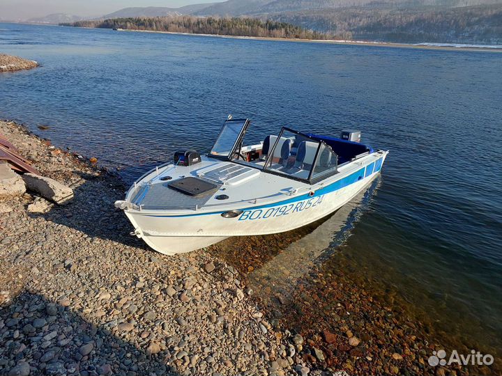 Прогулки на лодке по Енисею:)