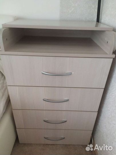 Балдахин, бортик и комод