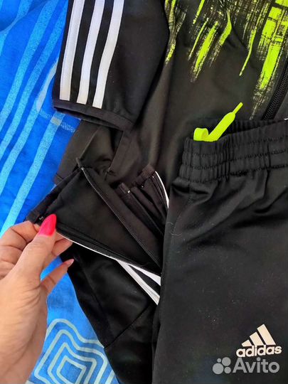 Спортивный костюм adidas оригинал новый