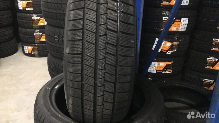 Boto BS68 215/55 R17 94T