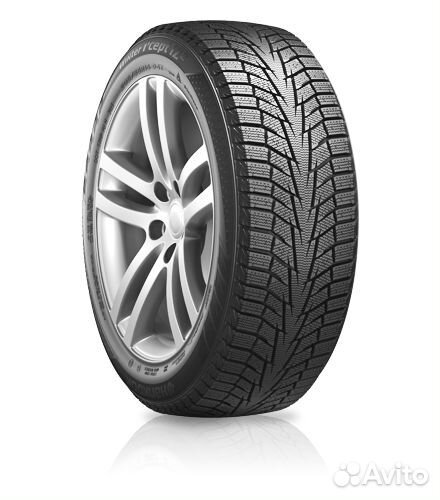 Hankook Winter I'Cept iZ 2 W616 225/45 R17