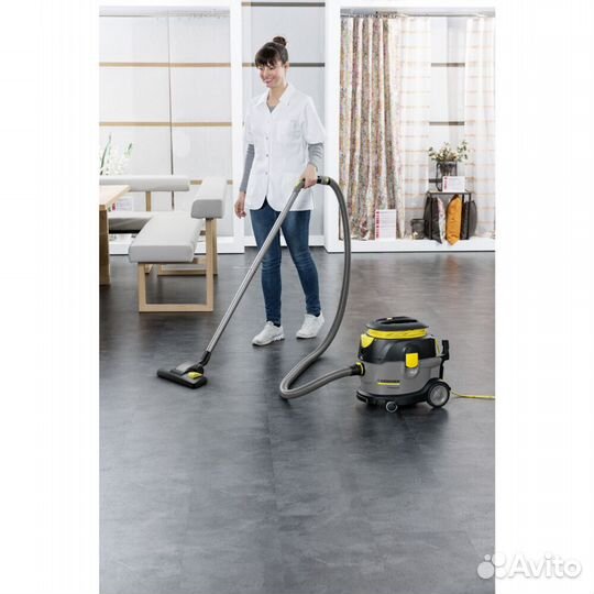 Строительный пылесос Karcher T 15/1 EU 700 Вт 15 л