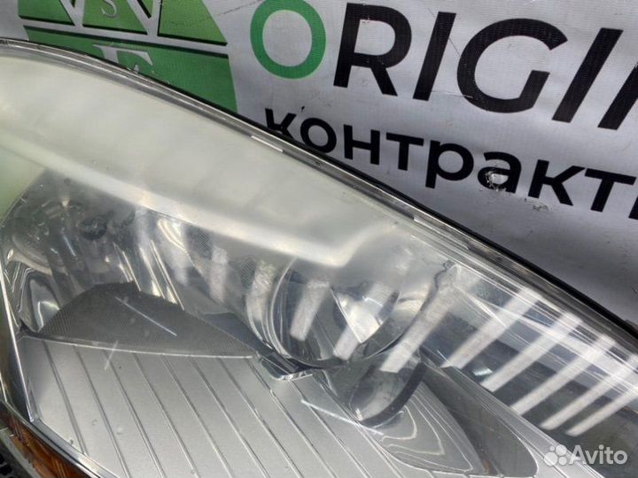 Фара передняя правая Citroen C4 Picasso UD 5FV