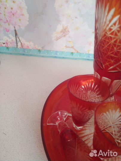 Блюдо кувшин рюмки