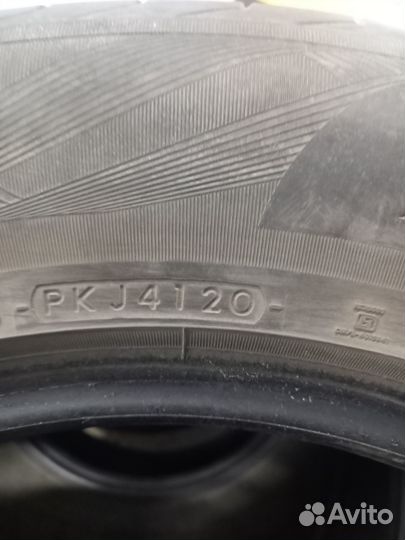 Yokohama Advan Sport V105 235/65 R17 108W