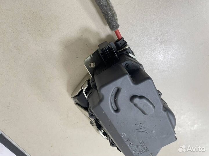 Замок багажника Mercedes-Benz ML-Class W164 2005-2