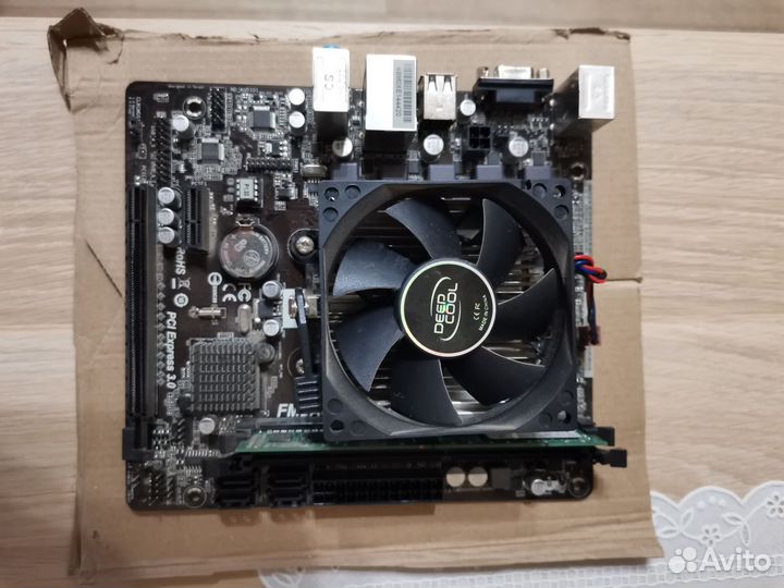 Материнская плата asrock