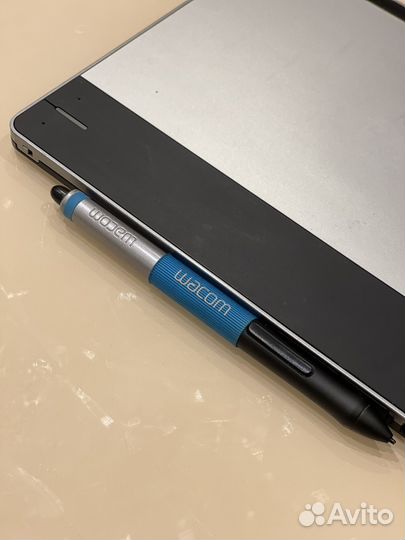 Графический планшет wacom intuos pen & touch mini