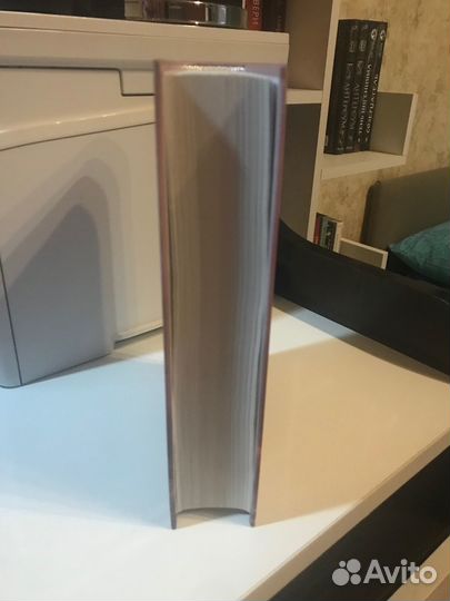 Тана Френч – «Рассветная бухта»