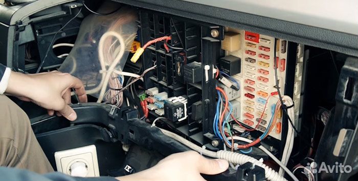 Установщик дополнительного оборудования 