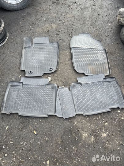 Коврики салона toyota rav 4