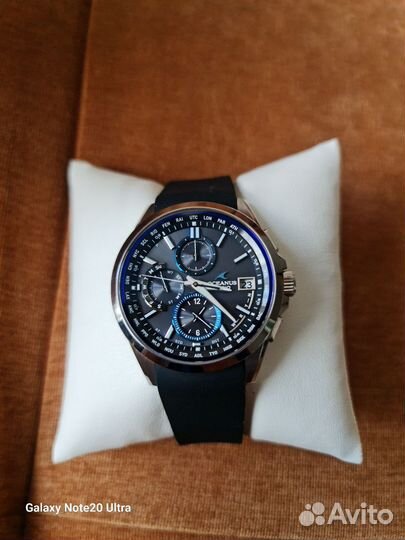 Casio OCW-T2600L-1AJF