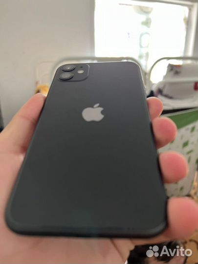 Мобильные телефоны бу iPhone 11