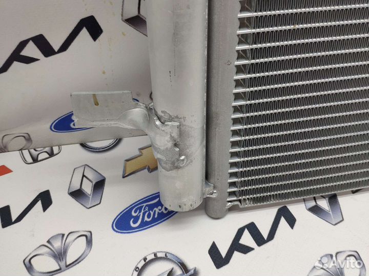 Радиатор кондиционера Opel Insignia 2.0T (11)