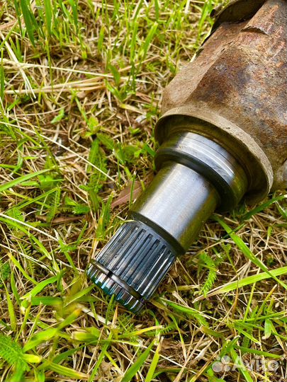 Привод в сборе toyota avensis azt250