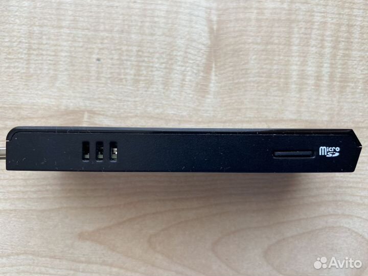 Микрокомпьютер intel Compute Stick stck1A32WFC