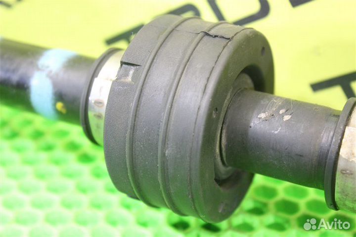 Привод передний левый Honda Stepwgn RF1 B20B