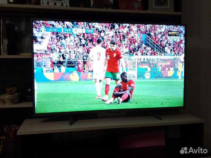 Телевизор hartens 43 SMART tv