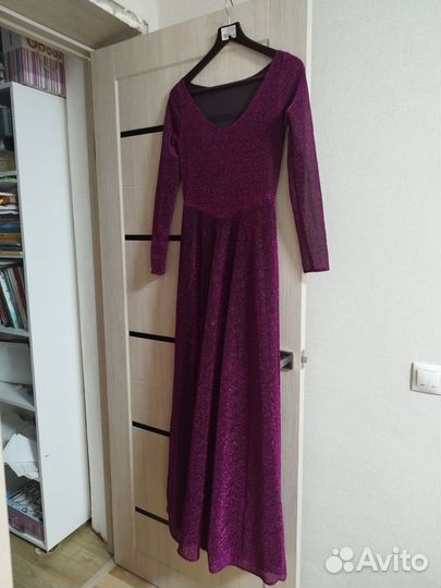 Платье вечернее