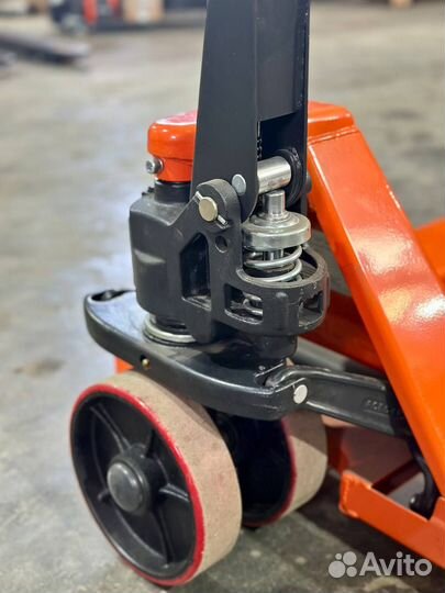 Гидравлическая тележка (рохля) 2.5т noblelift