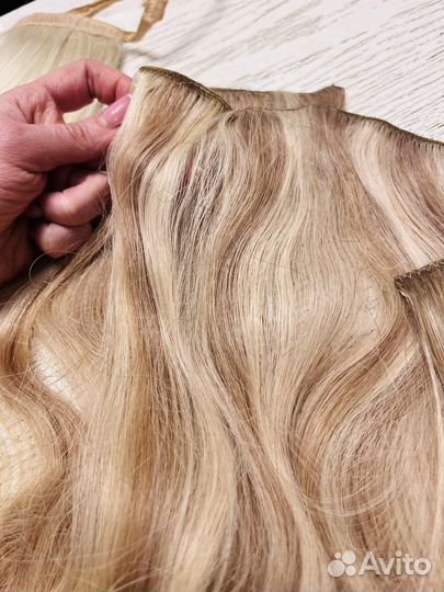 Волосы на заколках