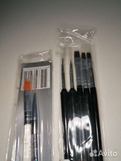 Кисти, инструменты для маникюра