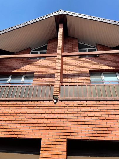 Таунхаус 280 м² на участке 2 сот.