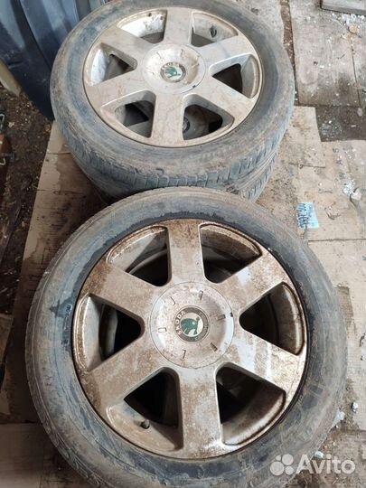 Bridgestone Turanza T001 205/55 R16