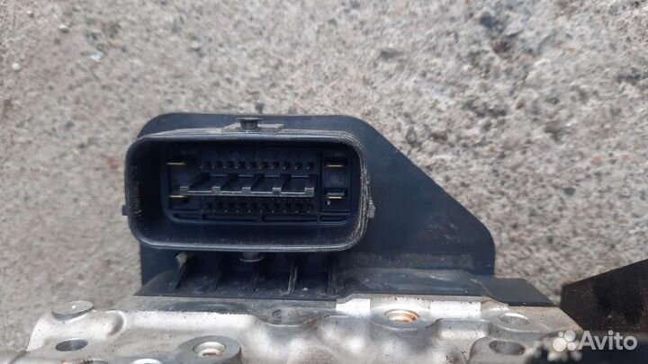 Блок абс Инфинити m37s