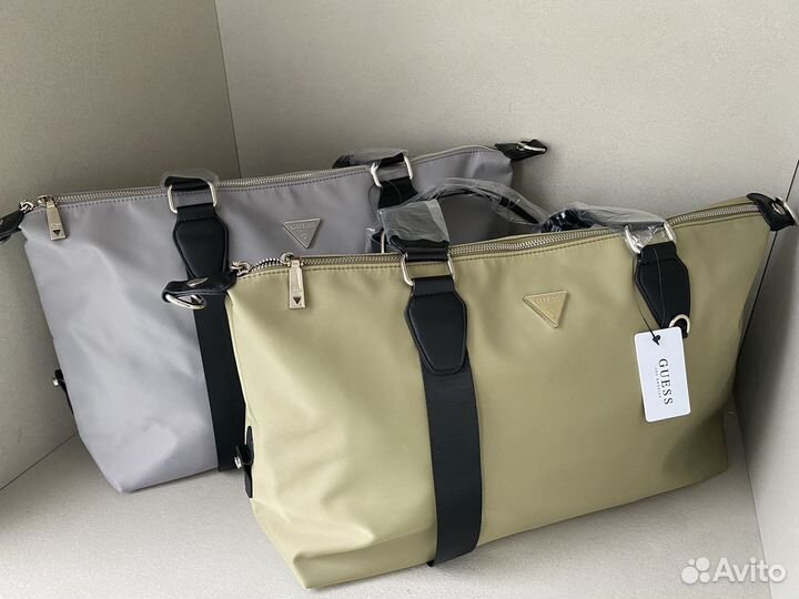 Спортивная / дорожная сумка Guess