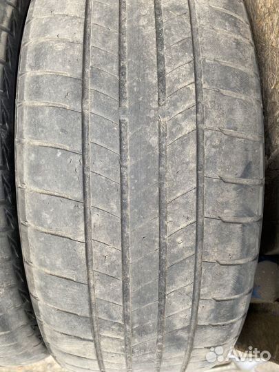 Bridgestone Turanza T005 215/55 R17