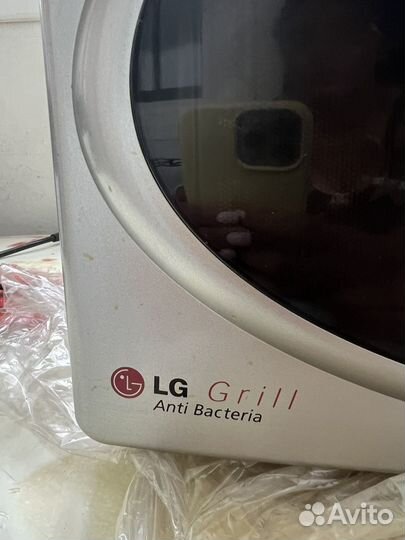 Микроволновая печь LG Grill