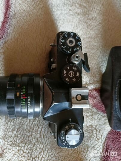 Пленочный фотоаппарат зенит