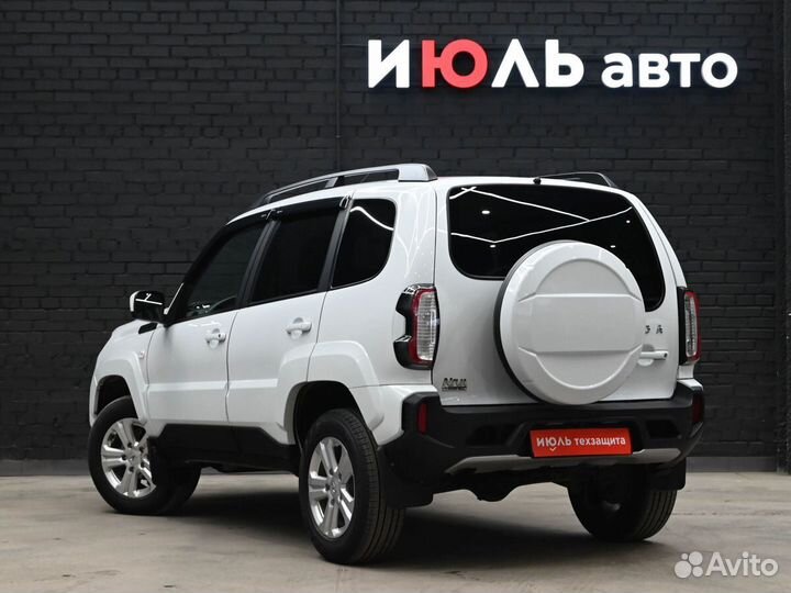 ВАЗ Niva Travel 1.7 МТ, 2023, 13 211 км