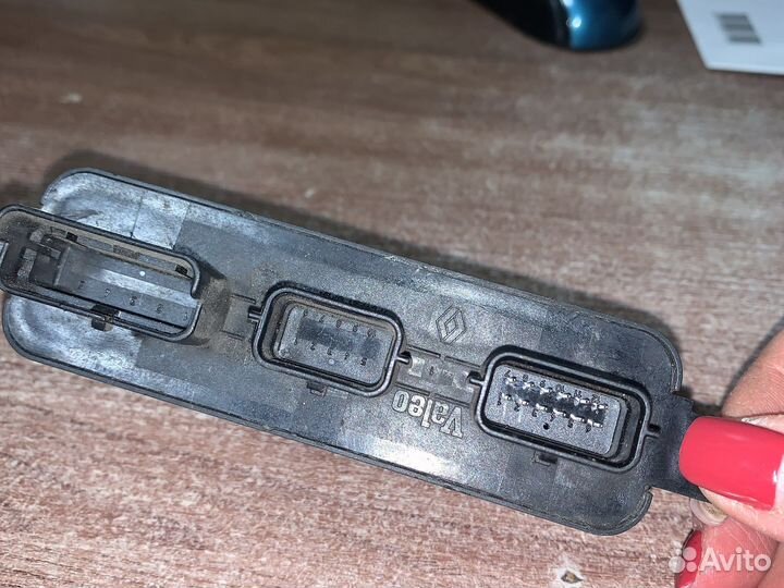 Блок управление светом Renault Laguna 3 2008